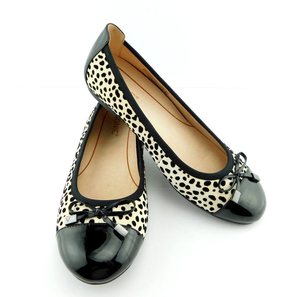 Unworn VIONIC Black Patent Cap Toe Bow Snow Leopard Ballet Flats 8.5 - Picture 2 of 7